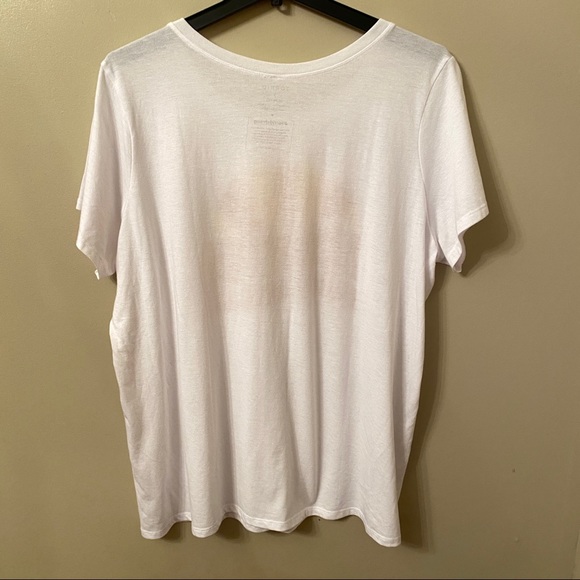 TORRID T-shirt - Picture 6 of 8